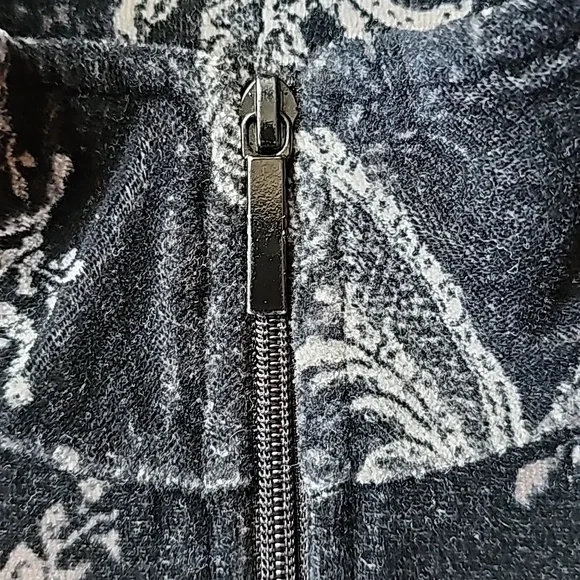 Basic Editions Zip Up - Picture 9 of 15